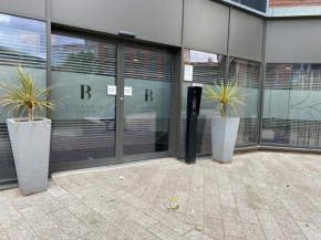 Central Birmingham Apartment - Broad Street